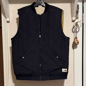 Northface Quilted Shearling Vest Mens Med